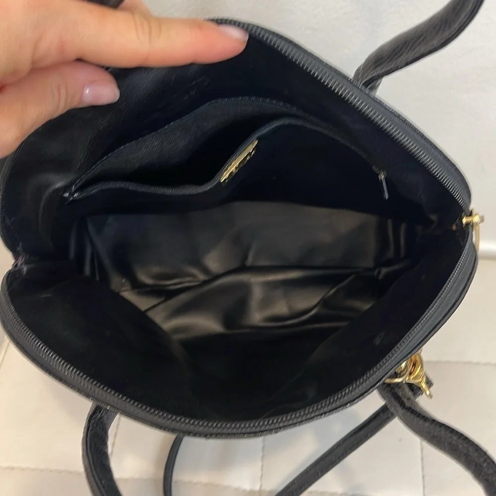 Vintage Desmo Black Pebble Leather Purse with detachable strap